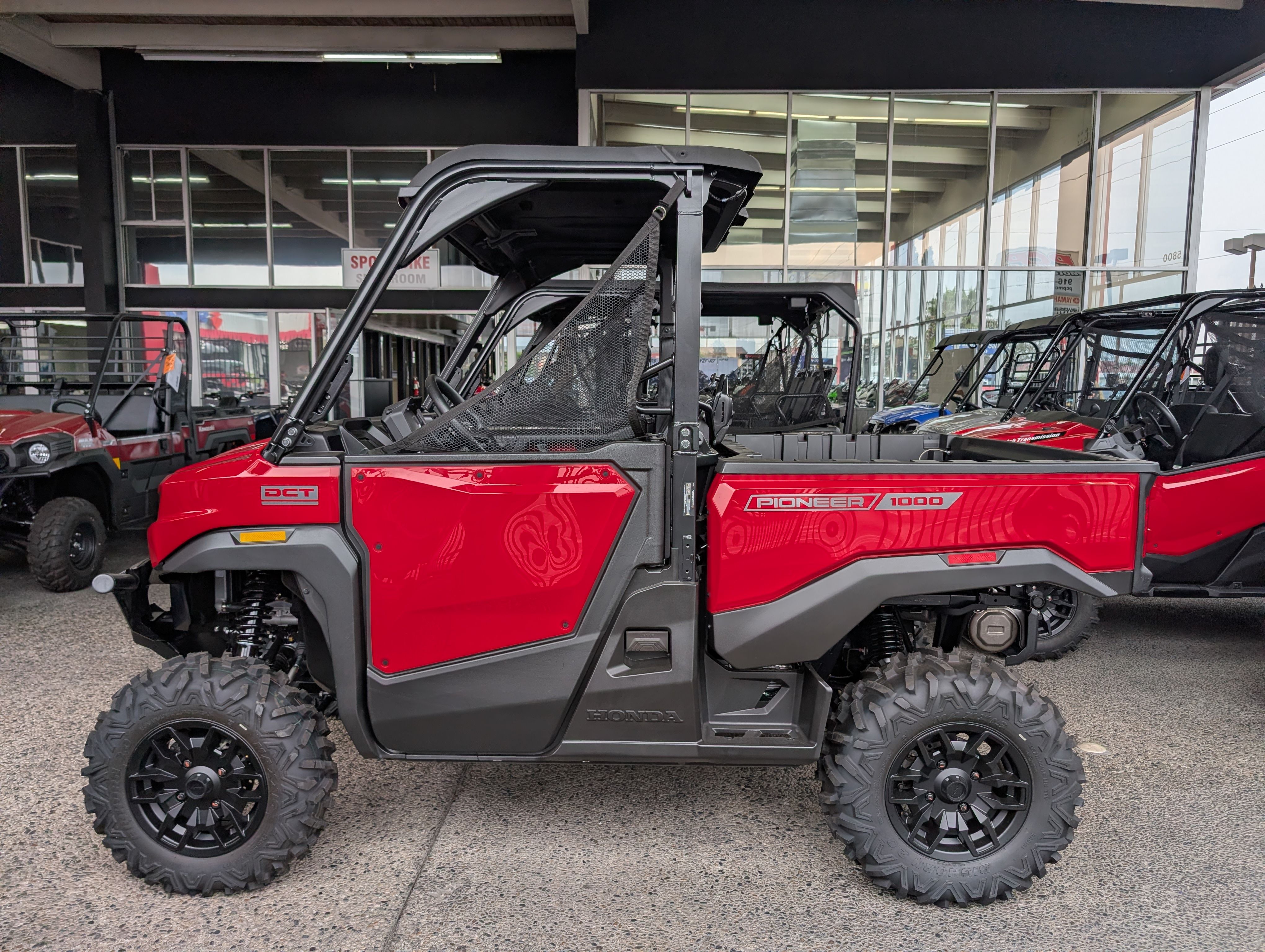 2026 Honda Pioneer 1000 Deluxe Side x Side
