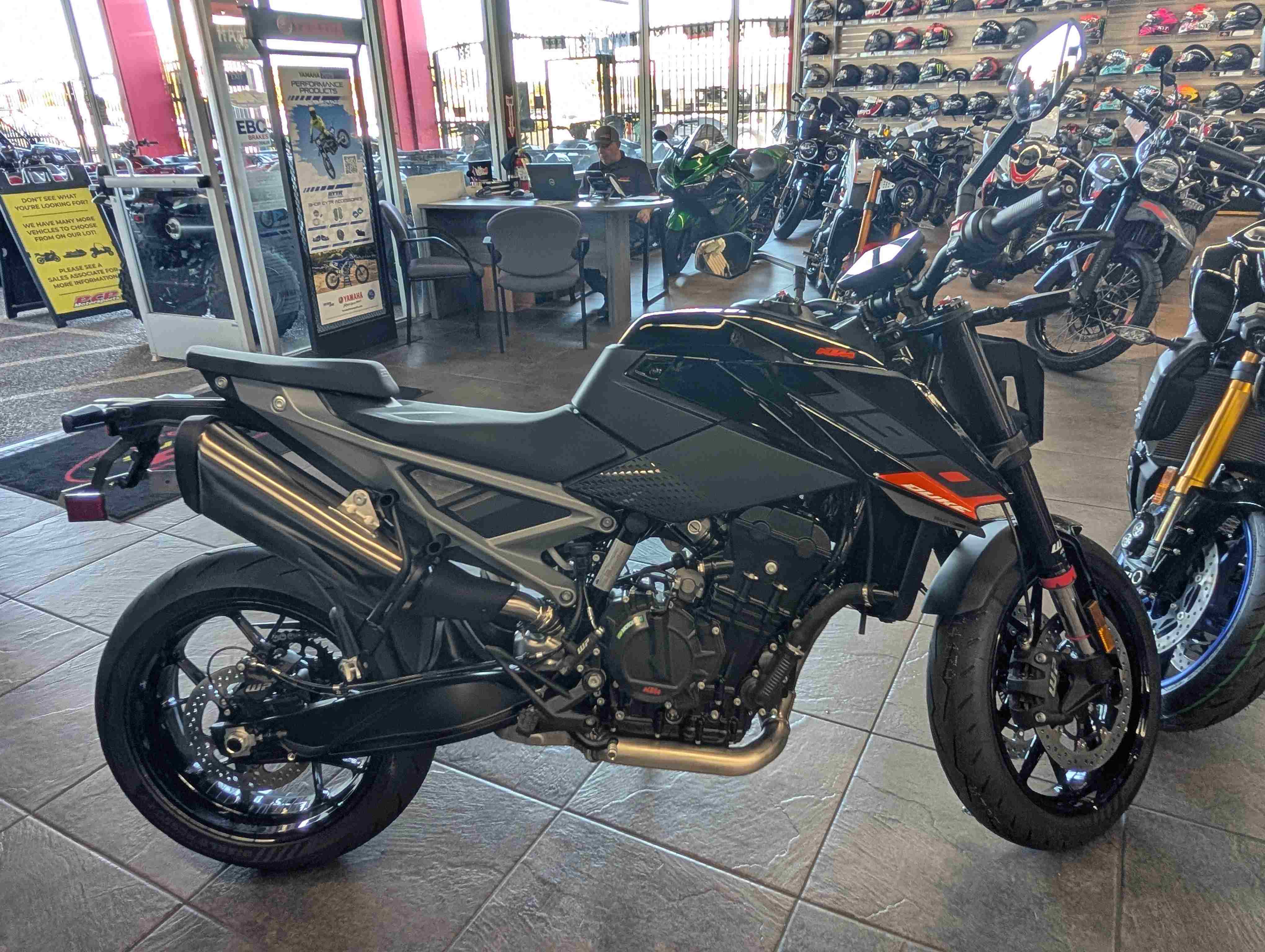 2027 KTM 790 DUKE Street Motorcycle